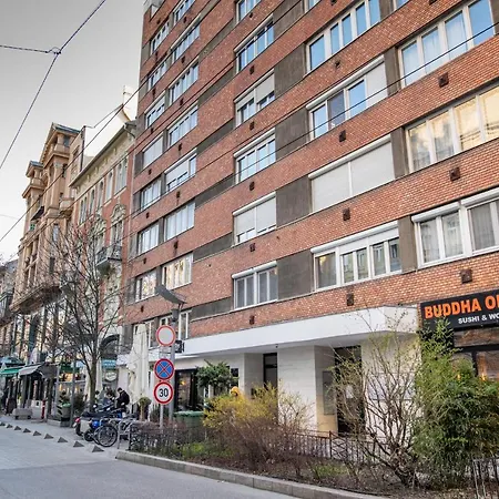 N28 In Andrassy Boulevard. *