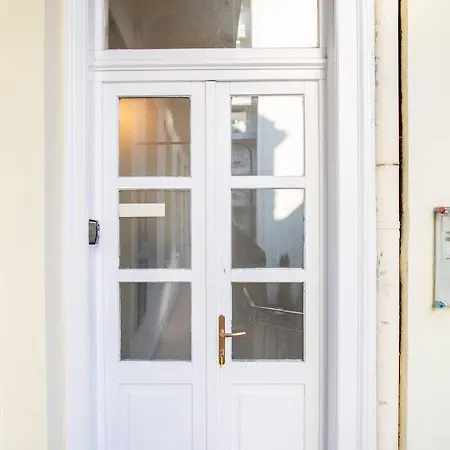 N28 In Andrassy Boulevard. Apartament *